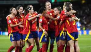 La selección española femenina se prepara para dar el gran salto ante Suiza