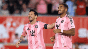 Messi, brillante y espectacular: doblete y asistencia en la goleada del Inter de Miami a New York Red Bulls