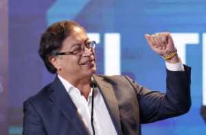 Gustavo Petro: El comandante en su laberinto