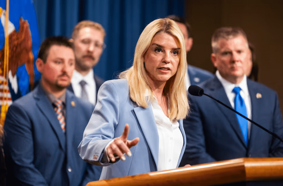 La fiscal general de Estados Unidos, Pam Bondi (EFE)