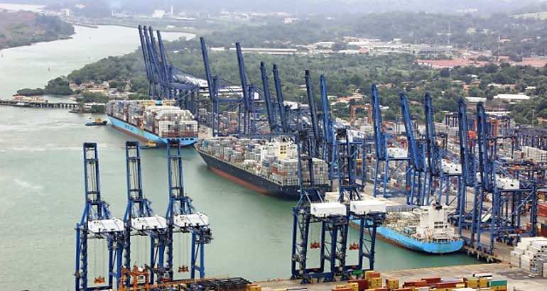 El Puerto de Balboa es el principal puerto de Panamá.