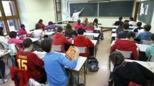 Solo tres de cada diez ciudadanos españoles confían en el sistema educativo