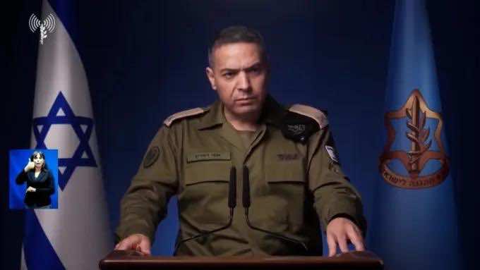 El portavoz de las Fuerzas de Defensa de Israel, Effie Defrin, durante una declaración oficial en Jerusalén.