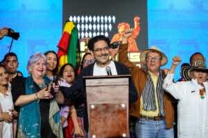 Colombia: Iván Cepeda se impone en la consulta del Pacto Histórico