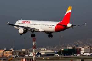 Iberia pierde su concesión en Venezuela junto a otras cinco aerolíneas tras el ultimátum a Caracas
