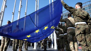 Sánchez reclama que Europa dedique el 2% del PIB a defensa para ser «proveedor de seguridad»