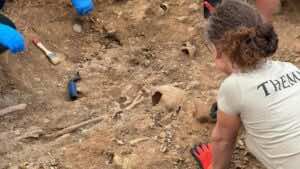 El Gobierno amplía los recursos para identificar desaparecidos de la Guerra Civil