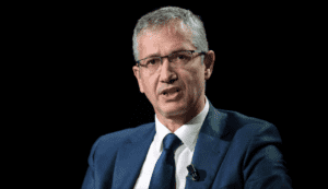 El BPI alerta de una economía mundial bajo presión: inflación persistente, riesgos de la IA y vulnerabilidad de la deuda pública