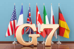 Ucrania vuelve al centro del G7 mientras Zelenski intenta convencer a Trump