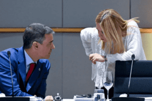 Meloni, De Wever y Frederiksen critican a Sánchez en Bruselas por la regularización de inmigrantes