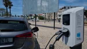 El Gobierno activa ayudas de hasta 4.500 euros para coches eléctricos