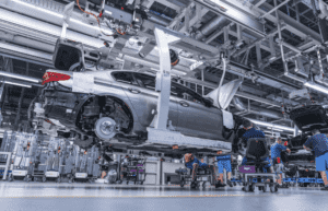 BMW eliminará 8.000 empleos en todo el mundo hasta 2027 para reducir costes