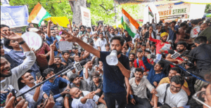 Las protestas estudiantiles fuerzan la dimisión del ministro de Educación en India