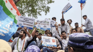 Modi anuncia tribunales especiales para juzgar las filtraciones de exámenes en medio de las protestas estudiantiles