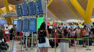 Los aeropuertos españoles baten su récord histórico con 34 millones de pasajeros en julio