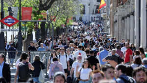 España roza los 50 millones de habitantes con diez millones de extranjeros