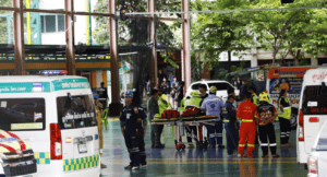 Un adolescente mata a ocho personas en Tailandia antes de morir: seis víctimas estaban en una escuela
