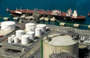 España vuelve al gas ruso ante la crisis de Ormuz