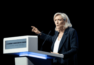 Francia: El RN logra por primera vez formar un grupo propio en el Senado francés
